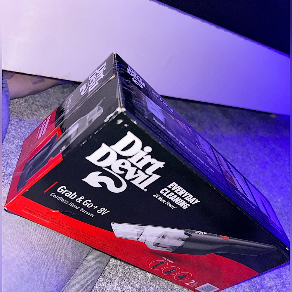 Dirt devil portable vacuum handheld & rechargeable for car &anywhere. 
Brand new